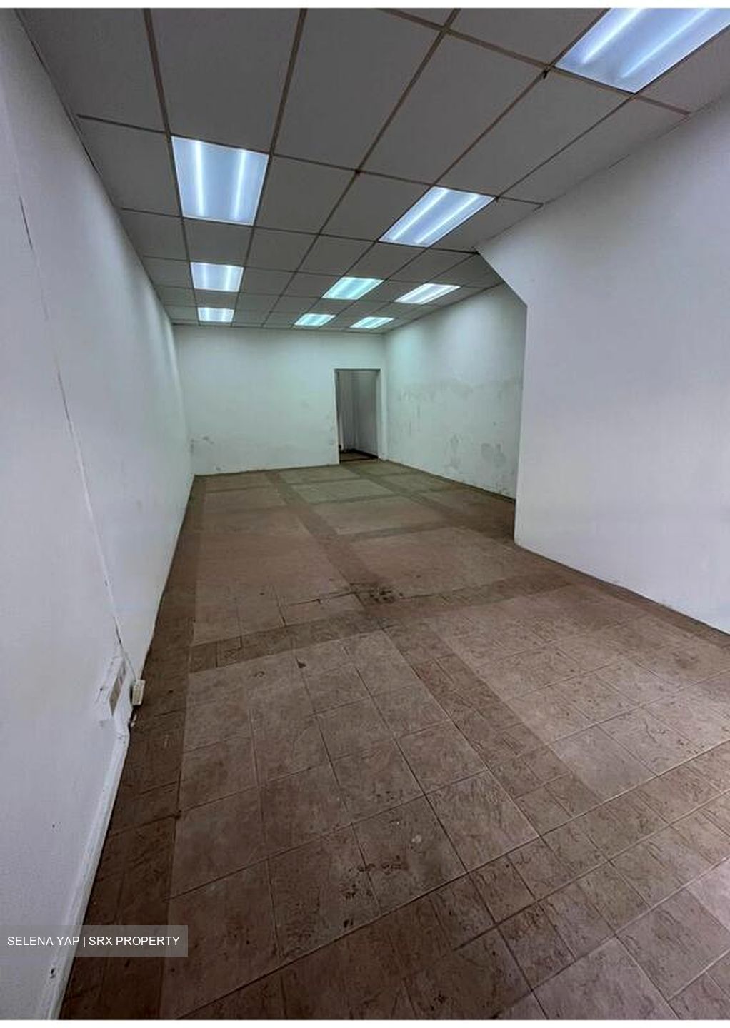 Desker Road (D8), Retail #453712511